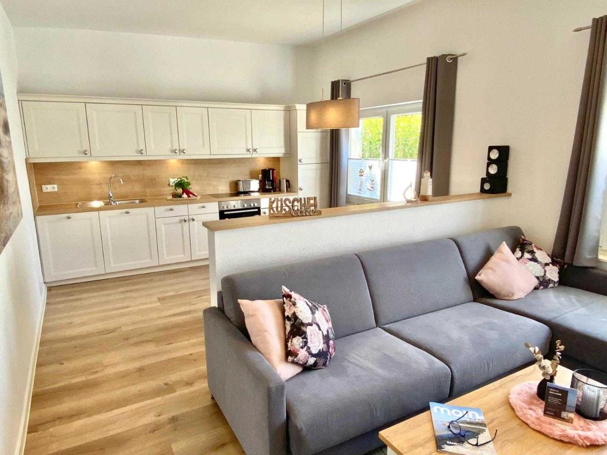Duenenhaus Ferienwohnung De Dueuen Dree ヴァンガーオーゲ エクステリア 写真