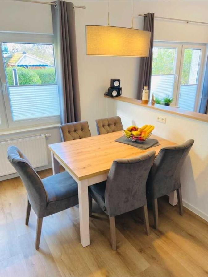 Duenenhaus Ferienwohnung De Dueuen Dree ヴァンガーオーゲ エクステリア 写真