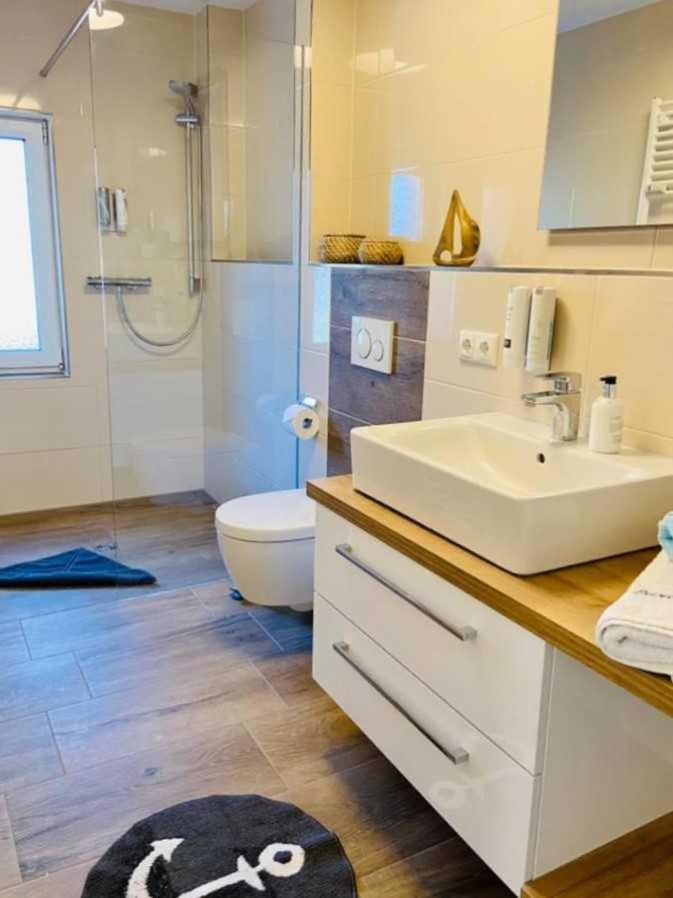 Duenenhaus Ferienwohnung De Dueuen Dree ヴァンガーオーゲ エクステリア 写真