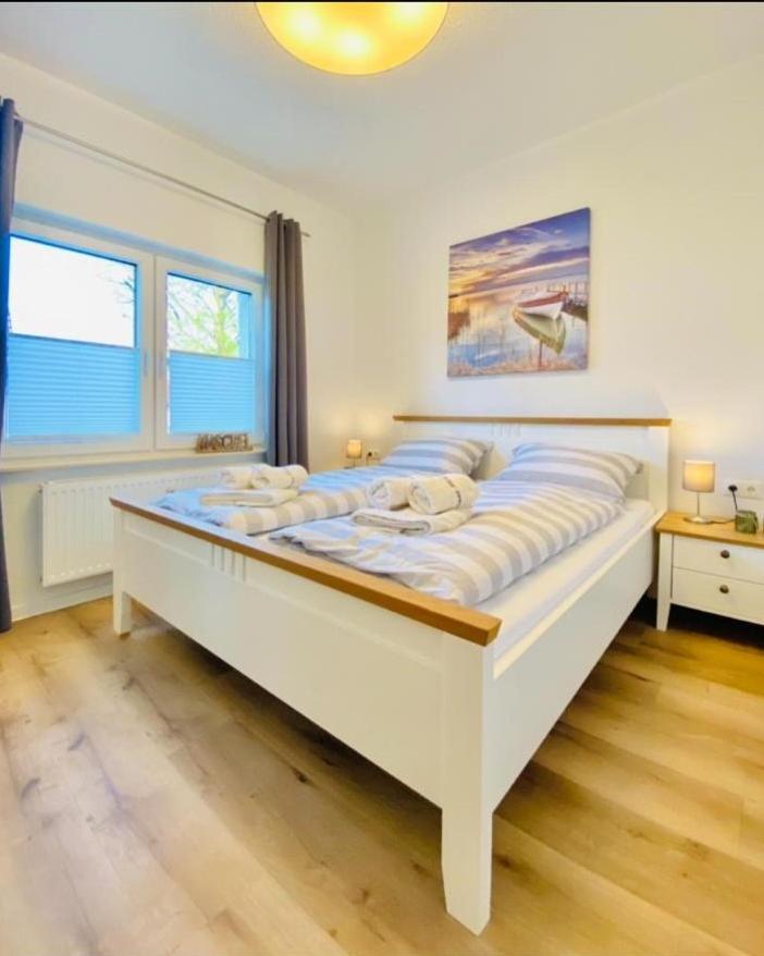 Duenenhaus Ferienwohnung De Dueuen Dree ヴァンガーオーゲ エクステリア 写真