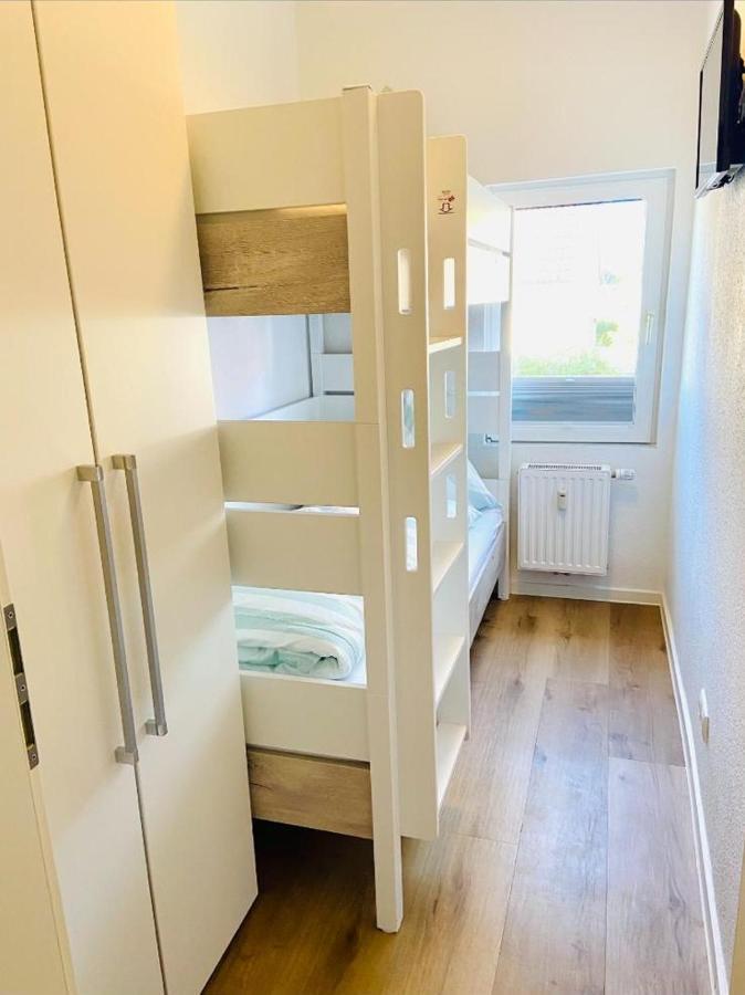 Duenenhaus Ferienwohnung De Dueuen Dree ヴァンガーオーゲ エクステリア 写真